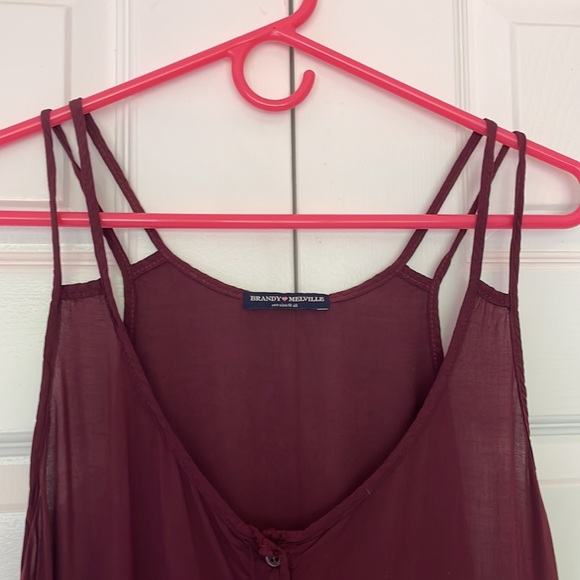 Double strap button front crop tank in maroon. NEVER WORN! - Picture 3 of 3